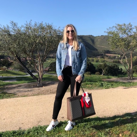 Meet your Posher, Hill - Picture 3 of 5